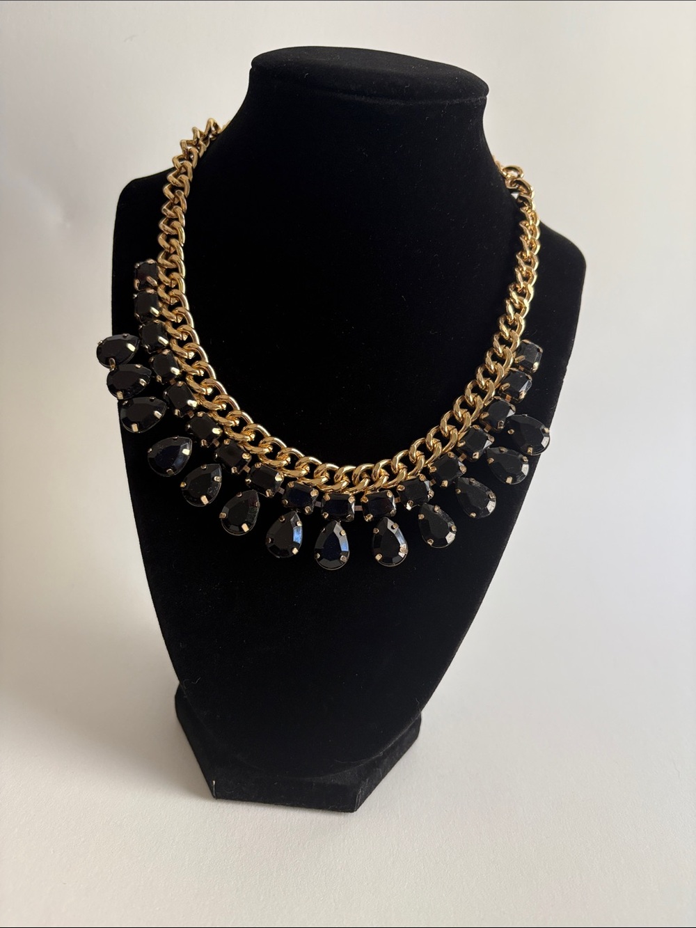 Accessorize Gold Chain Necklace Black Teardrop Statement Jewelry
